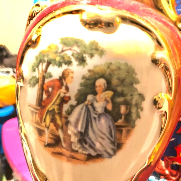 🏺Pair of Victorian George Washington & Martha porcelain parlor lamps🏺 - Picture 4 of 5